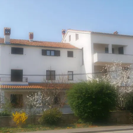 Appartement Vrancic Mit Terrasse